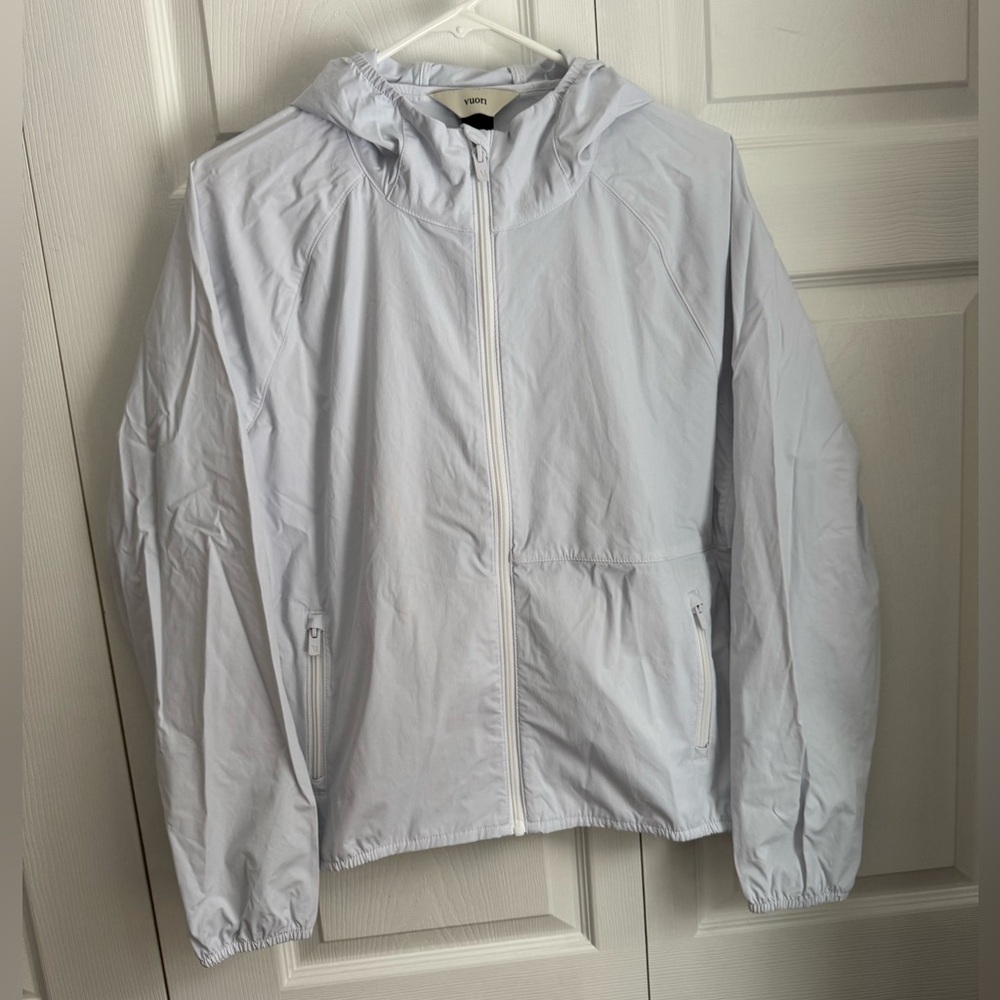 Vuori Renew Trainer Shell, White, Medium - Picture 2 of 4